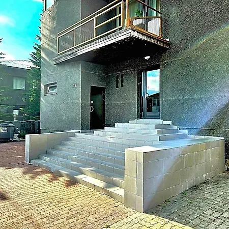 Cofy Rentals, A/c, Free Parking, Online Check-in! 3* Tartu